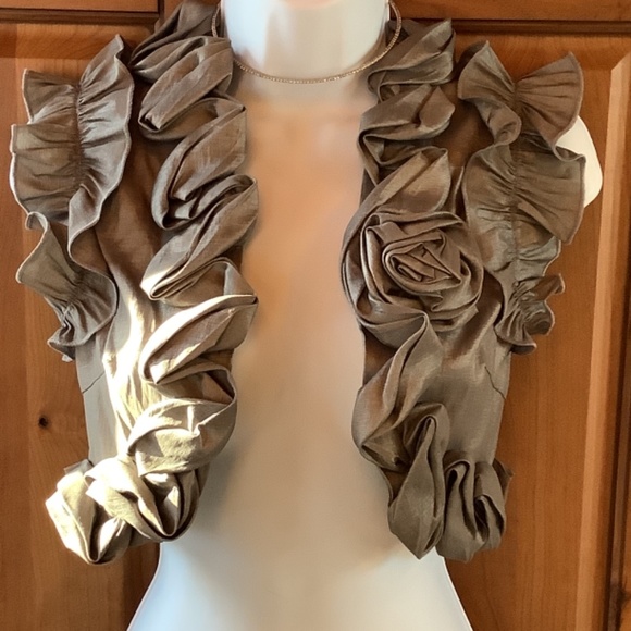 Daisy Titanium grey vest size small - Picture 3 of 9